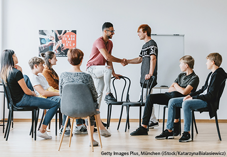 Theaterpädagogische Übungen zu Brechts „Der gute Mensch von Sezuan“
